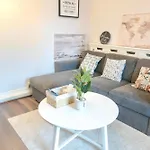 Apartamento Centre D1 - 2 Bedroom Spacious Modern Duplex House *