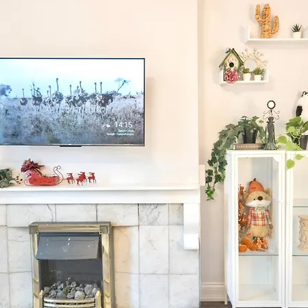 דירה Centre D1 - 2 Bedroom Spacious Modern Duplex House *